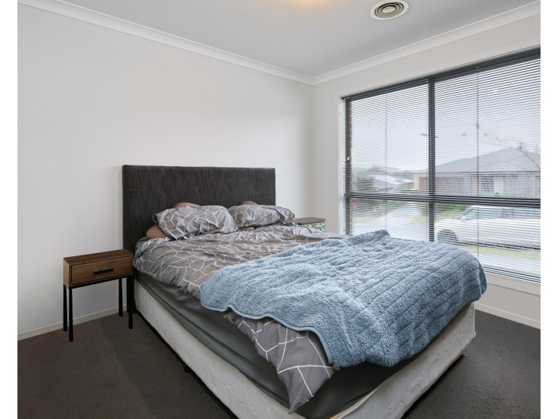 15 Buckland Drive, Warragul VIC 3820