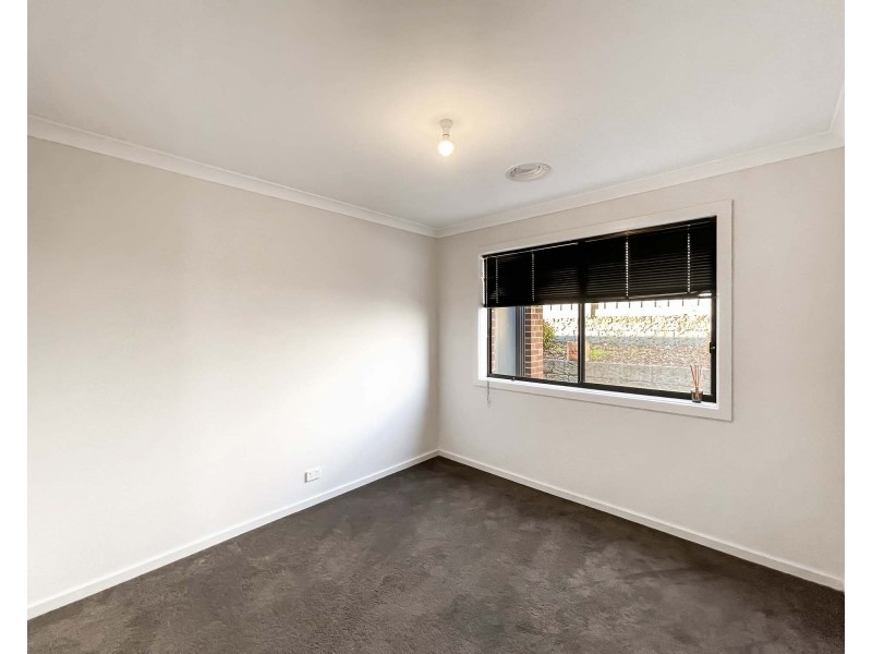 15 Buckland Drive, Warragul VIC 3820