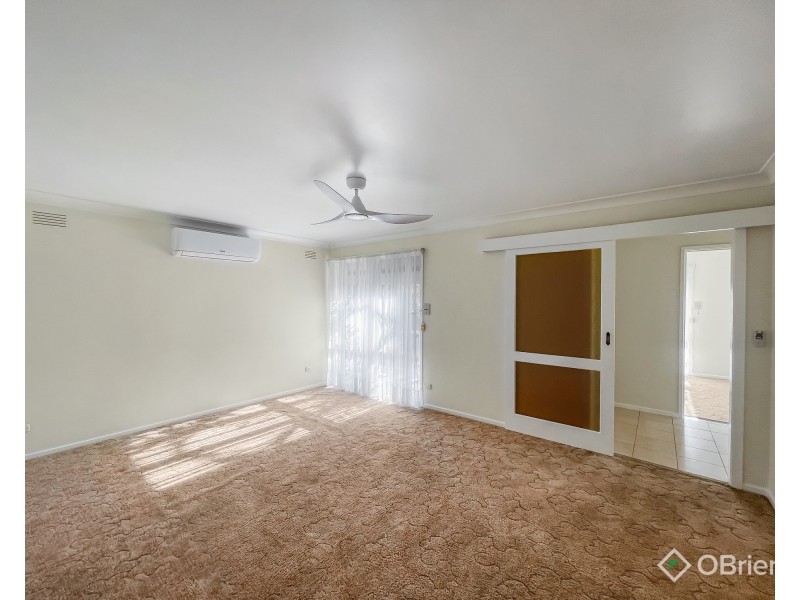 12 Eddington Place, Endeavour Hills VIC 3802