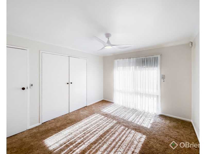 12 Eddington Place, Endeavour Hills VIC 3802