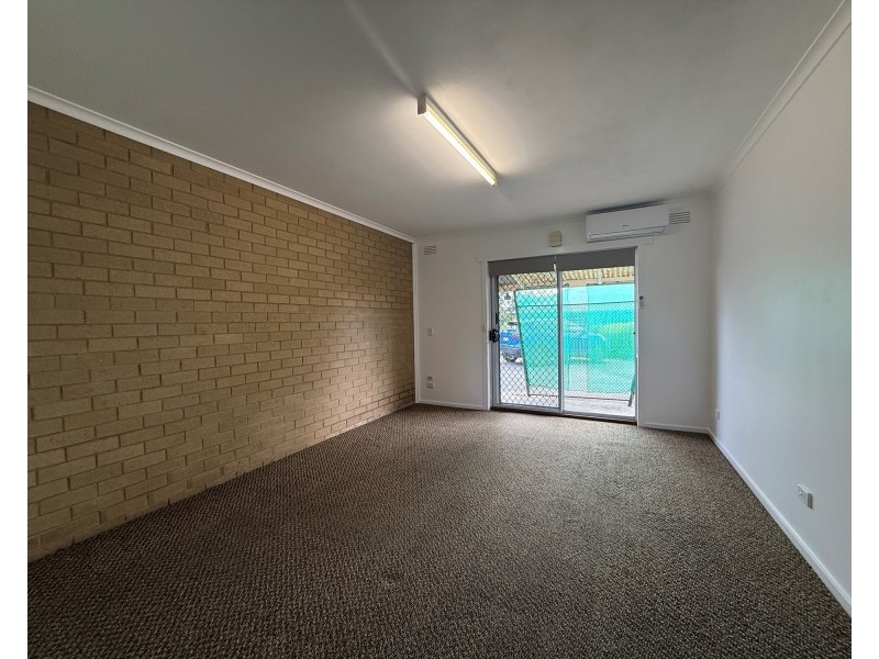 7/13 Princes Way, Drouin VIC 3818