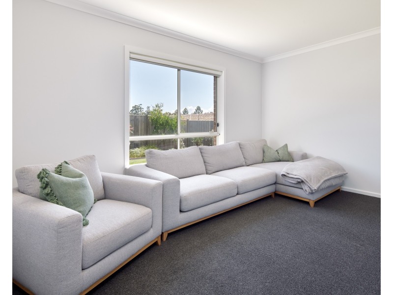 23 Newton Avenue, Warragul VIC 3820