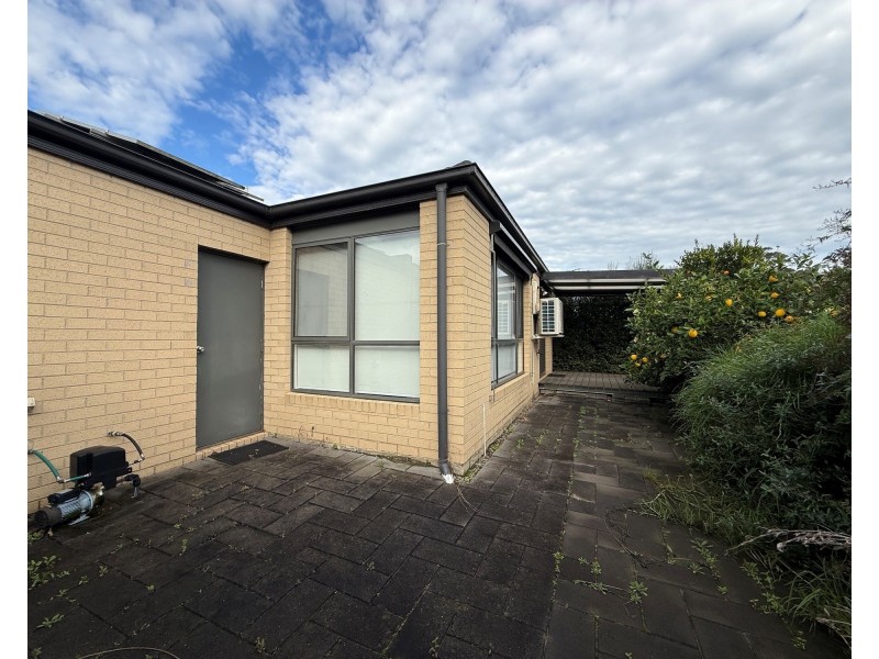 14/98 Lampard Road, Drouin VIC 3818