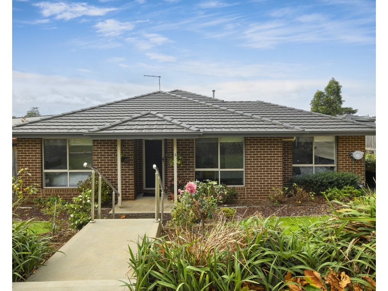 1/18-20 Main South Road, Drouin VIC 3818