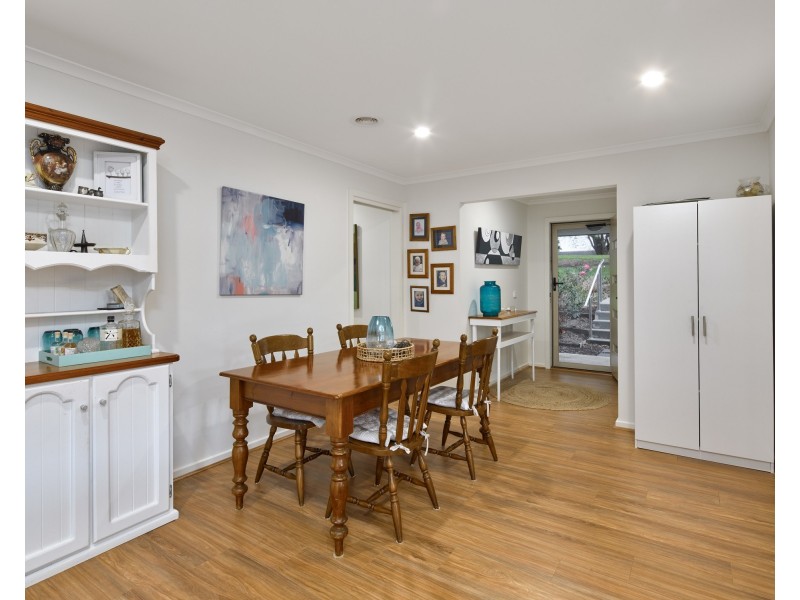 1/18-20 Main South Road, Drouin VIC 3818