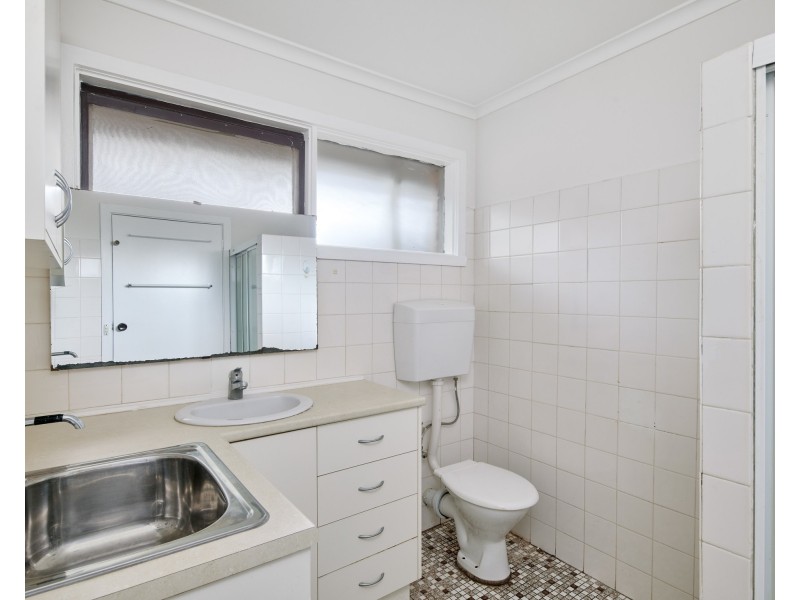 2/11 Archibald Crescent, Warragul VIC 3820