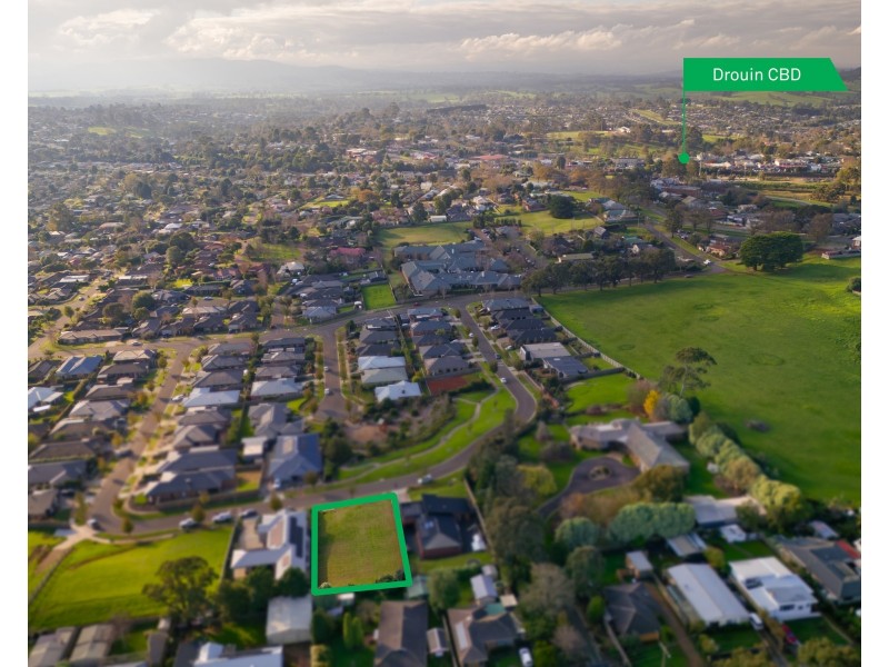 21 Timbertop Crescent, Drouin VIC 3818