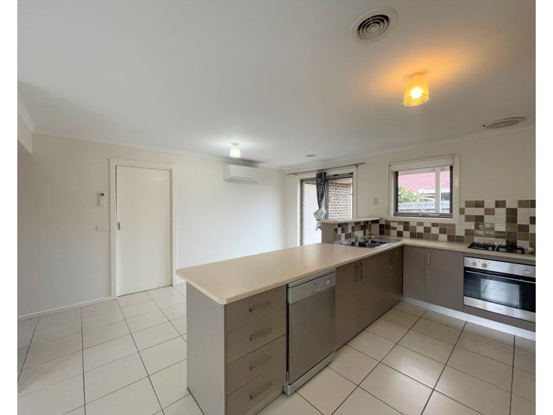 4/8 Mouritz Street, Warragul VIC 3820