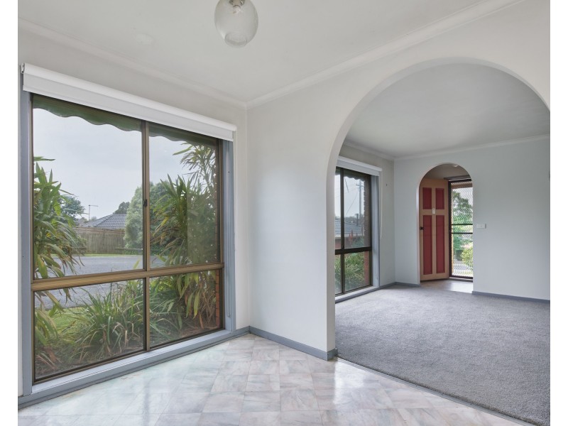 2/11 King Street, Warragul VIC 3820