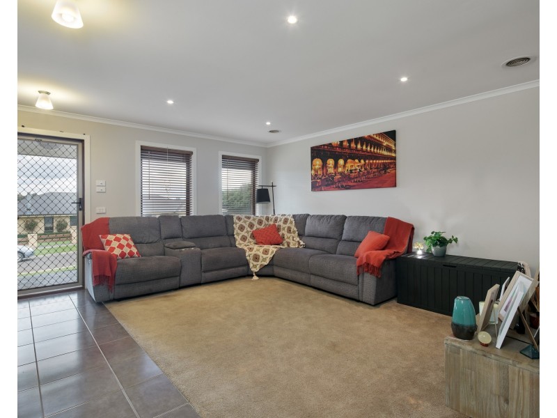 23 Bladen Street, Warragul VIC 3820