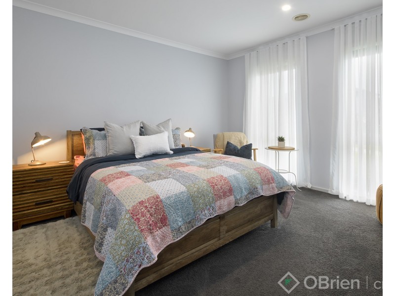 3 Wakeful Crescent, Drouin VIC 3818