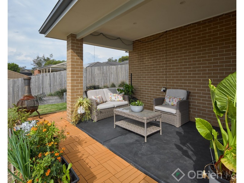 3 Wakeful Crescent, Drouin VIC 3818
