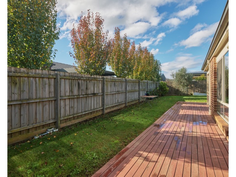 25 Peppercorn Crescent, Warragul VIC 3820