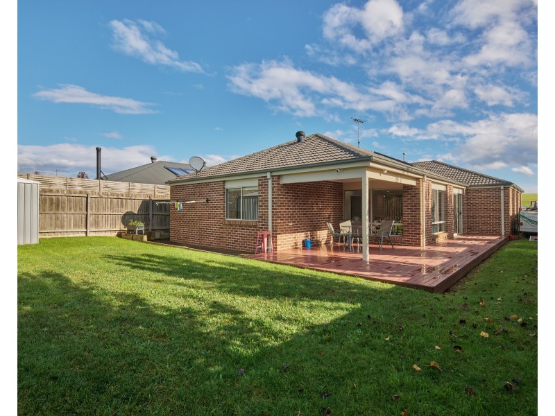 25 Peppercorn Crescent, Warragul VIC 3820