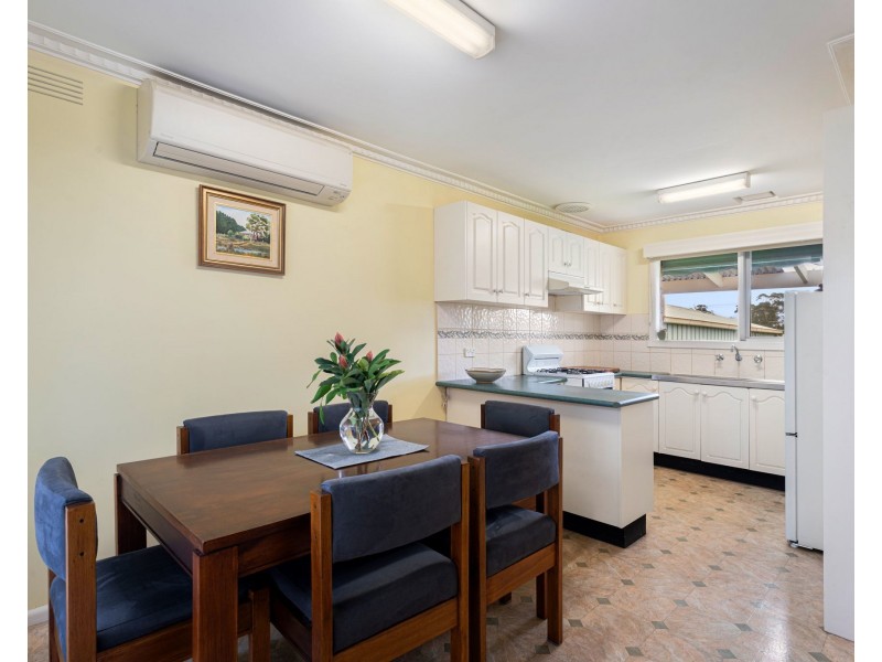 37 Longwarry Road, Drouin VIC 3818