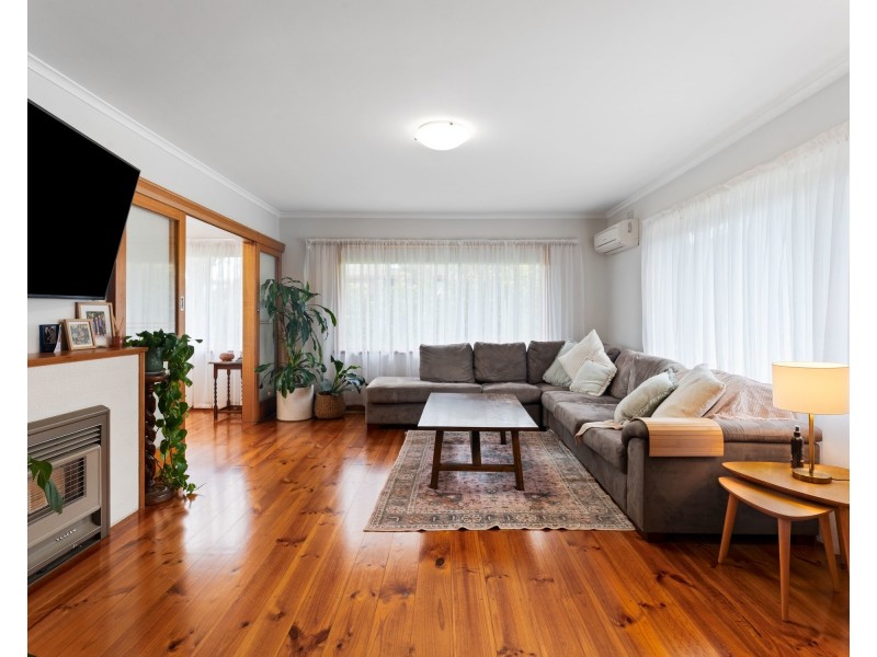 21 Edinburgh Street, Warragul VIC 3820