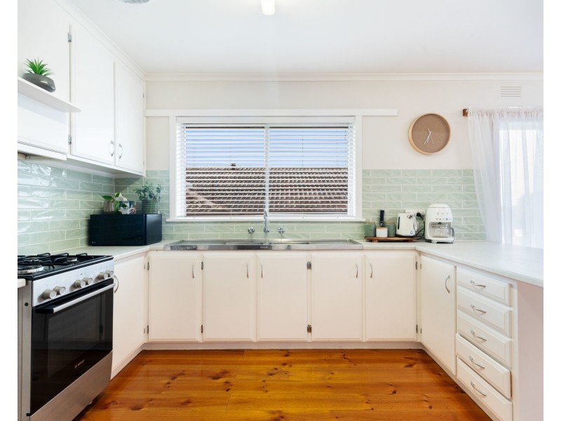 21 Edinburgh Street, Warragul VIC 3820