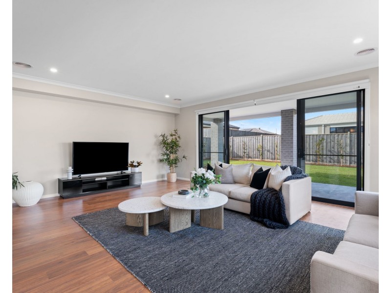 4 Jarrah Crescent, Warragul VIC 3820