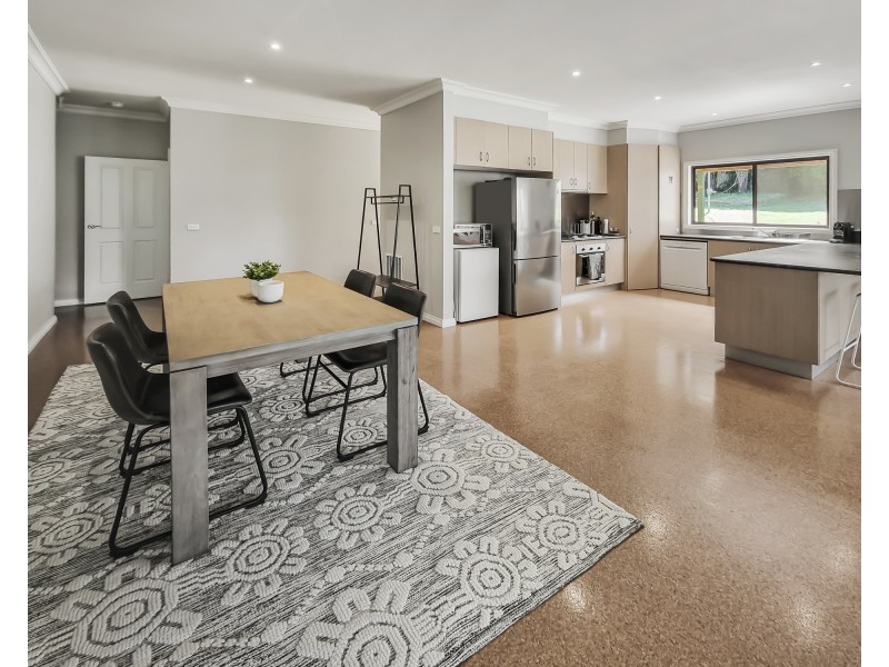 21 Scenic Road, Warragul VIC 3820