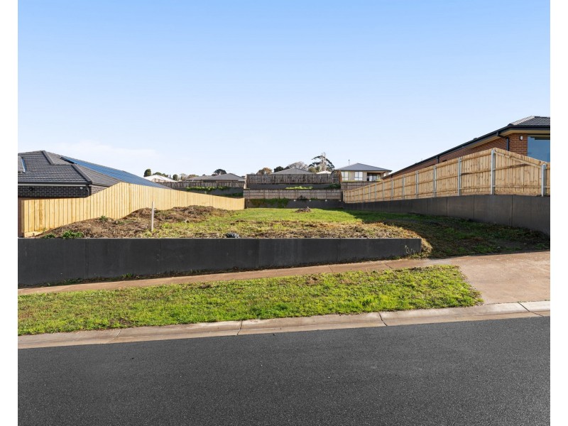 7 Aster Rise, Drouin VIC 3818