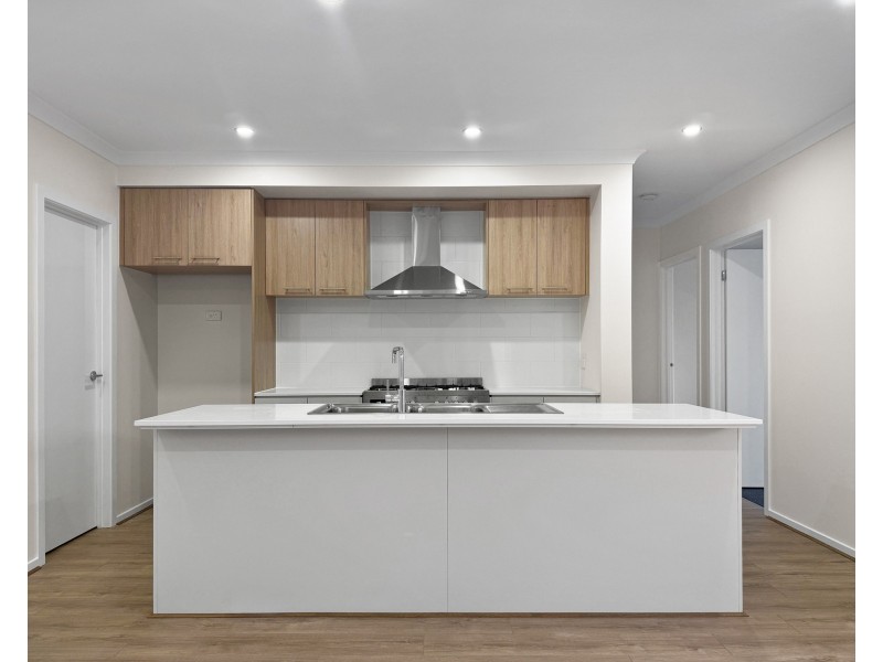 1 Tudor Terrace, Warragul VIC 3820