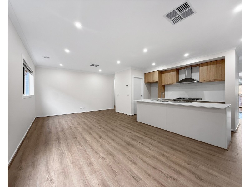1 Tudor Terrace, Warragul VIC 3820