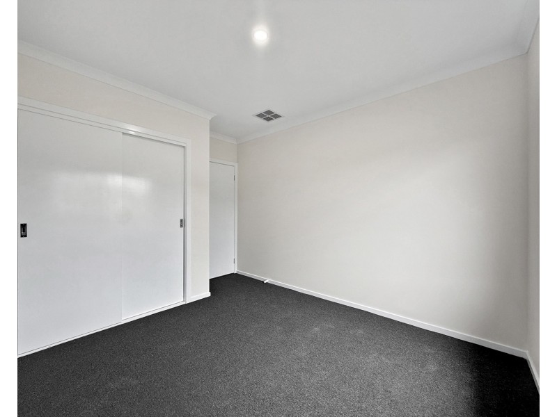 1 Tudor Terrace, Warragul VIC 3820