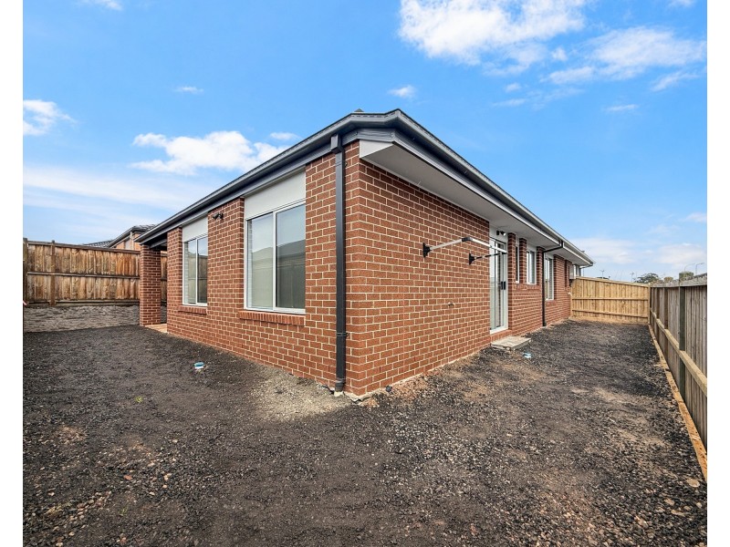 1 Tudor Terrace, Warragul VIC 3820