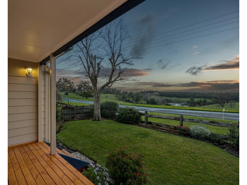 988 Brandy Creek Road, Rokeby VIC 3821