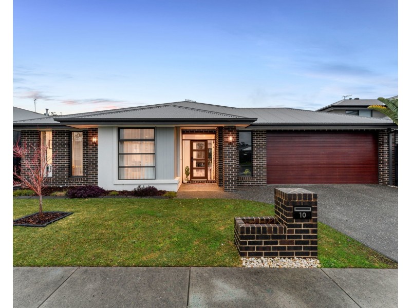 10 Cyathea Street, Drouin VIC 3818