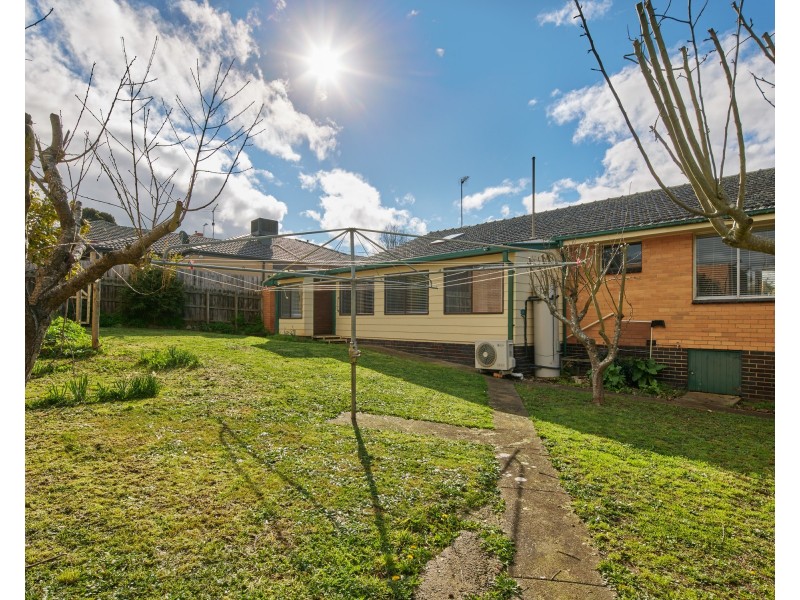 2a Inverness Street, Warragul VIC 3820