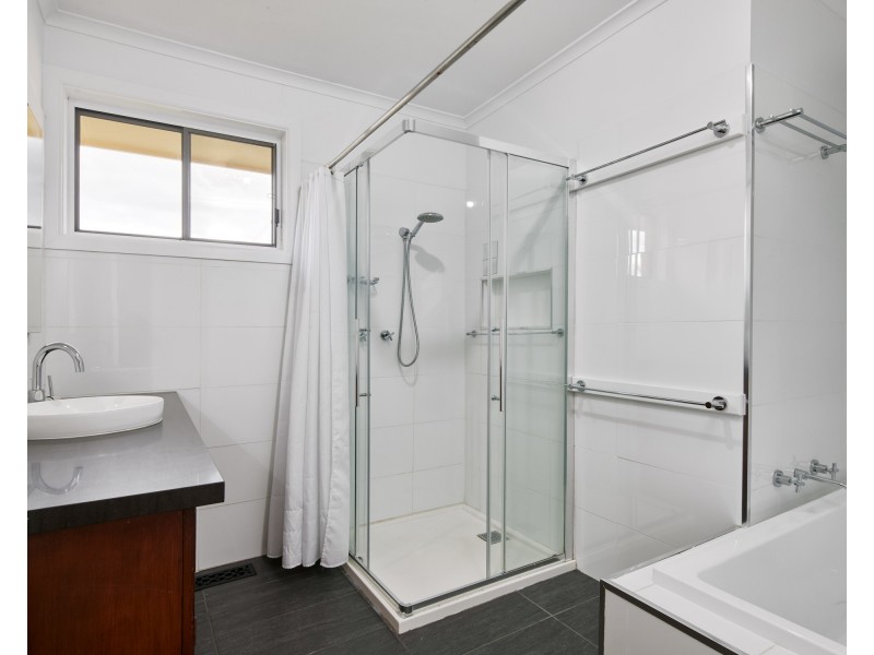 2a Inverness Street, Warragul VIC 3820