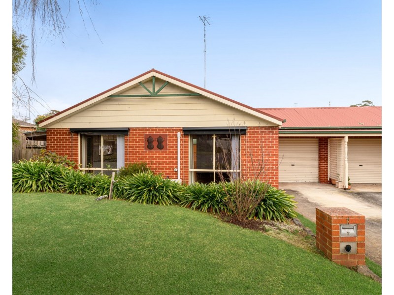 1/7 Fuhrmann Court, Drouin VIC 3818