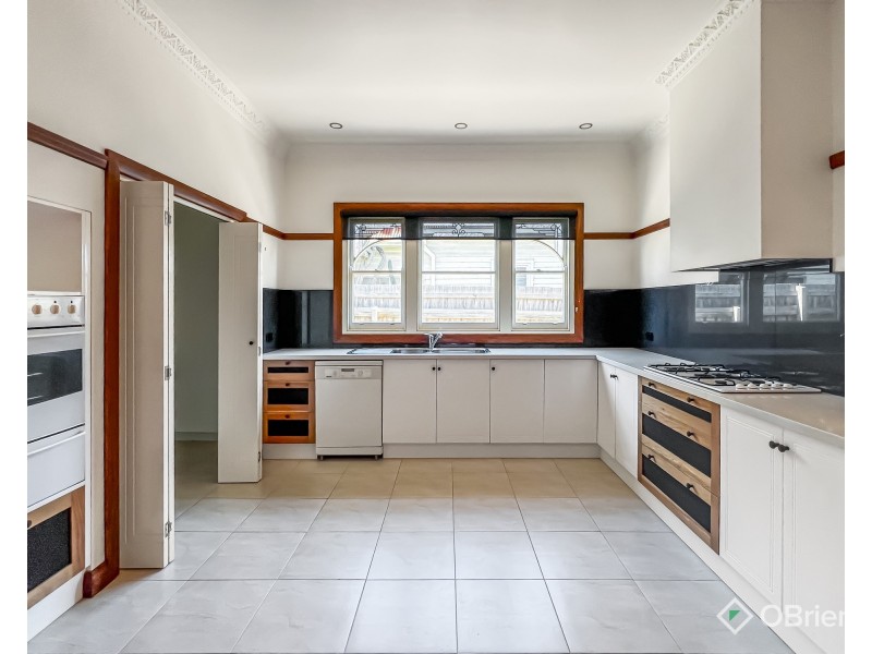 70 Clifford Street, Warragul VIC 3820