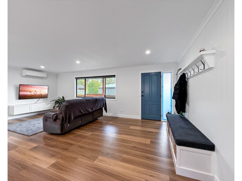 7 Wood Street, Drouin VIC 3818