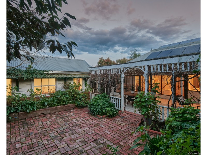 33 Albert Street, Warragul VIC 3820