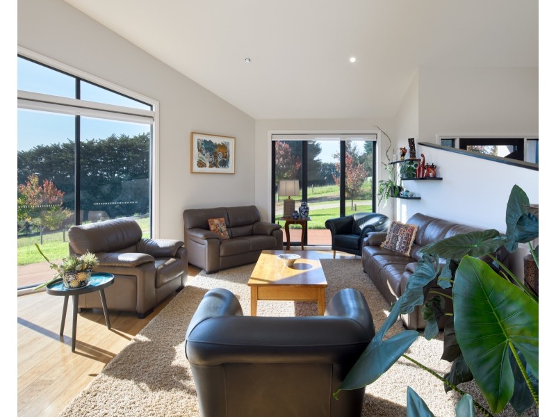 331 Warragul-Lardner Road, Warragul South VIC 3821