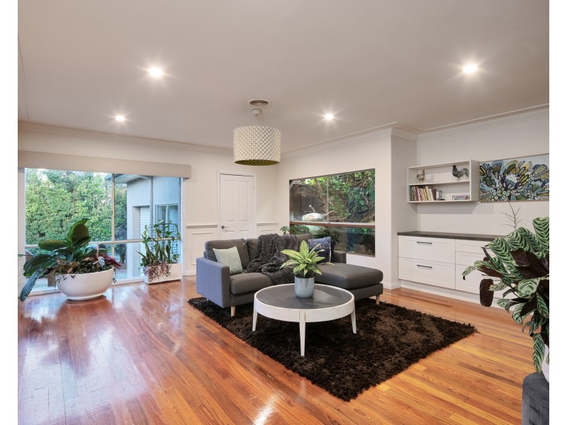 13 Silky Oak Court, Garfield VIC 3814