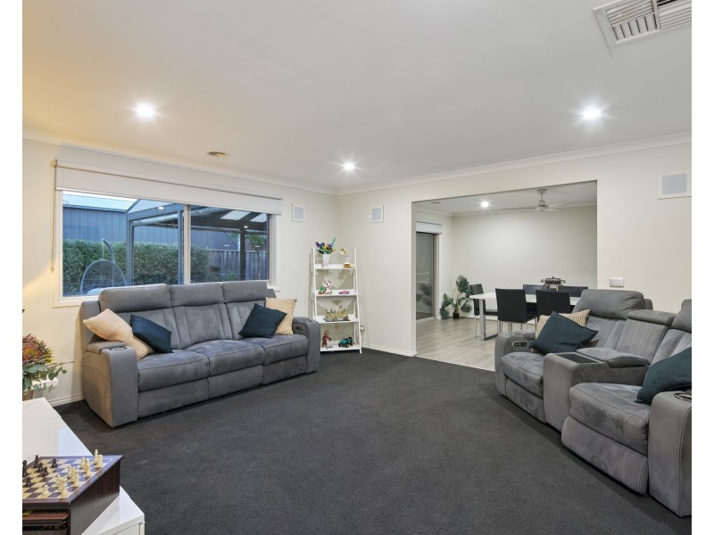 6 Wren Street, Koo Wee Rup VIC 3981
