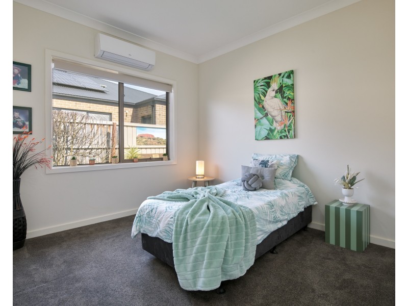 72 Bexley Boulevard, Drouin VIC 3818