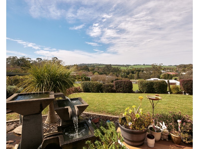 72 Bexley Boulevard, Drouin VIC 3818
