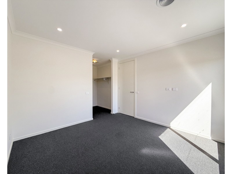 13 Rosea St Street, Warragul VIC 3820