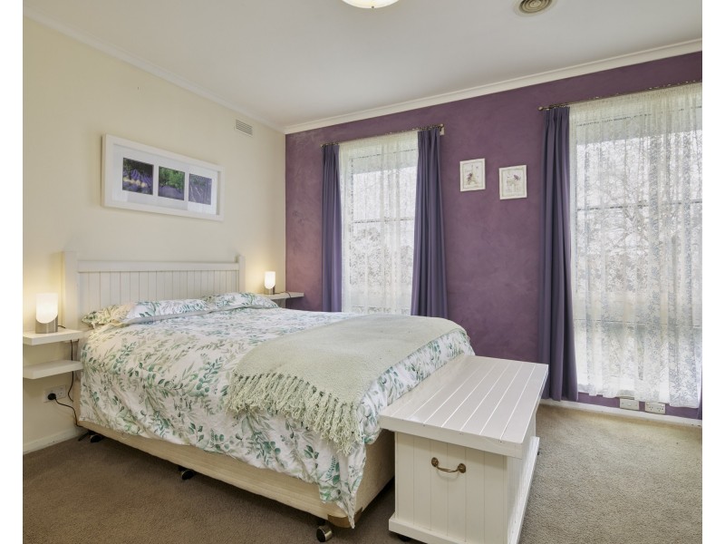 16 Main Neerim Road, Drouin VIC 3818