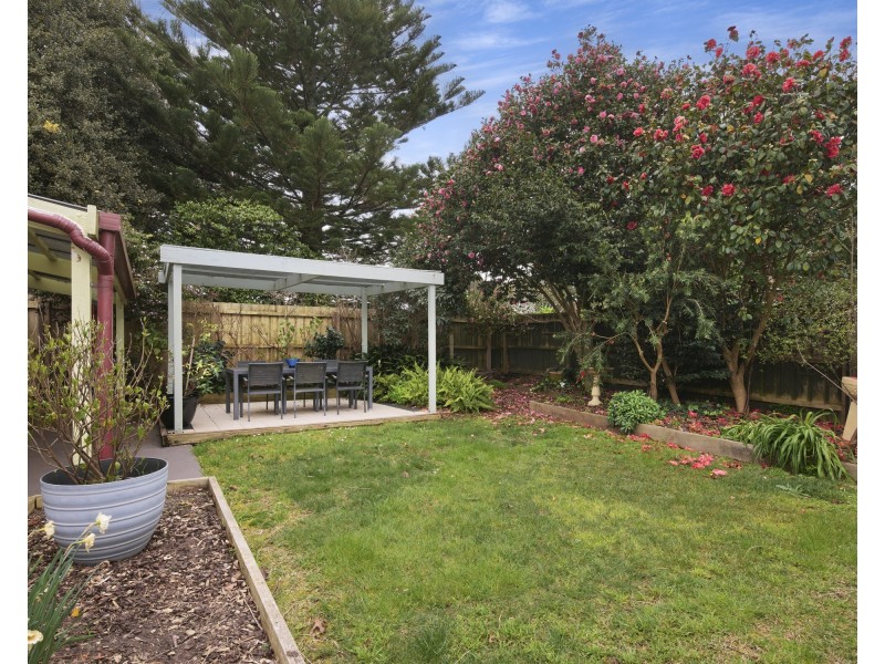 16 Main Neerim Road, Drouin VIC 3818
