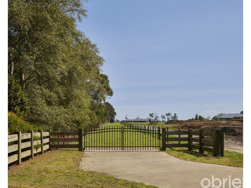 56 Streitbergs Road, Darnum VIC 3822