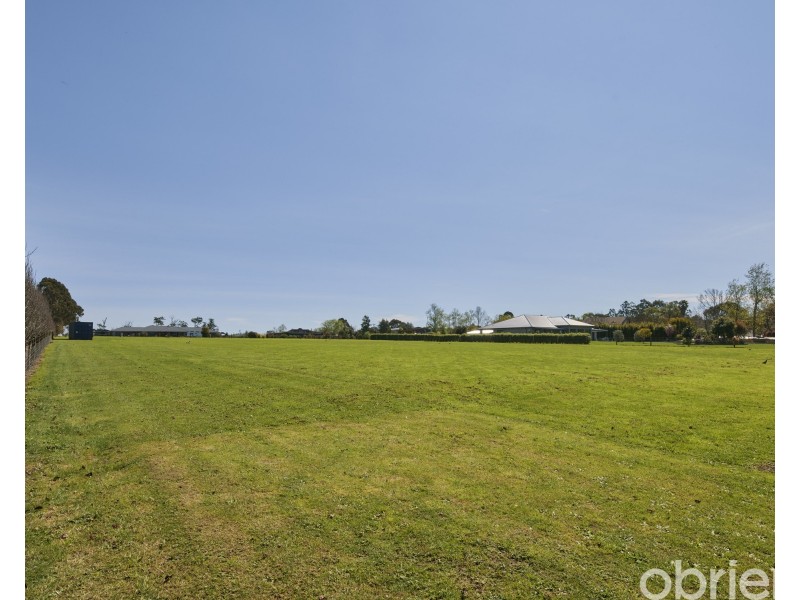 56 Streitbergs Road, Darnum VIC 3822