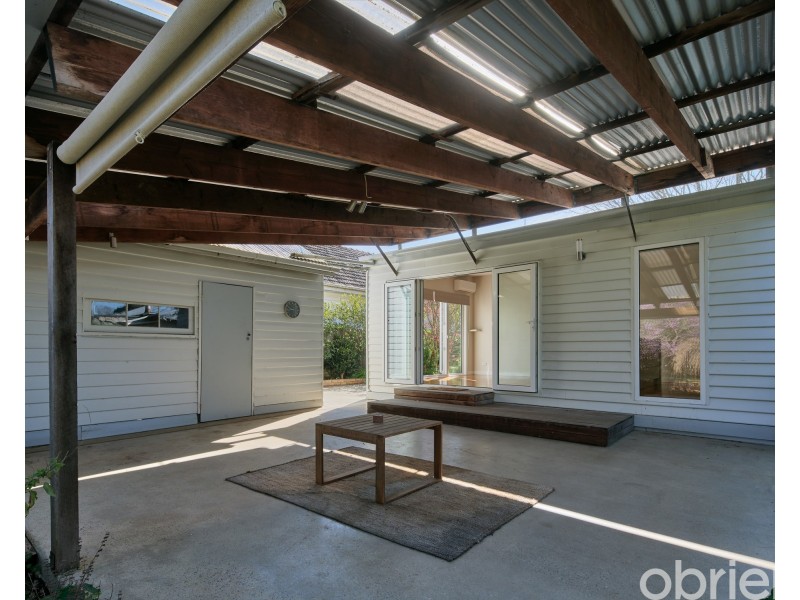 48 Wood Street, Drouin VIC 3818