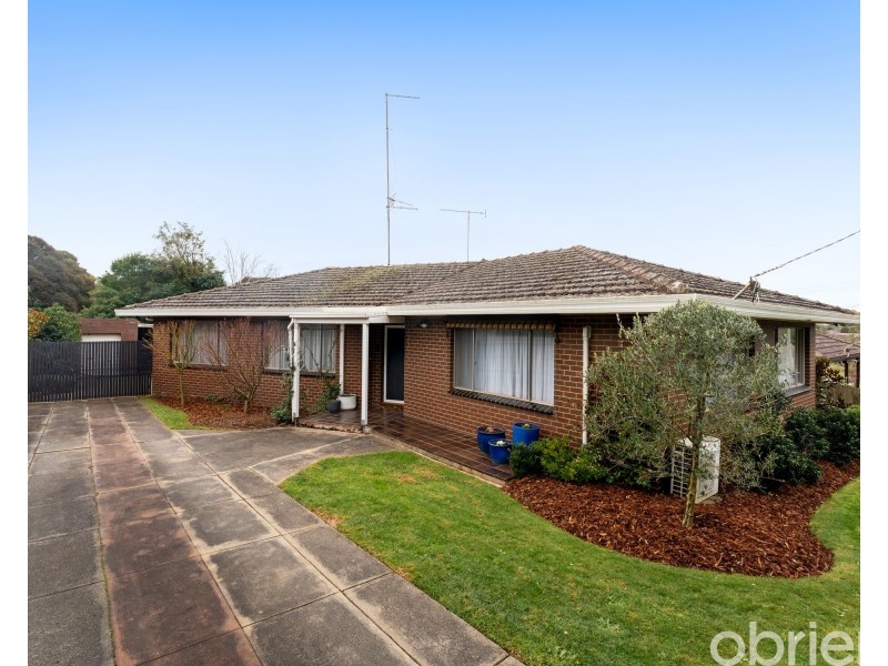 21 Edinburgh Street, Warragul VIC 3820