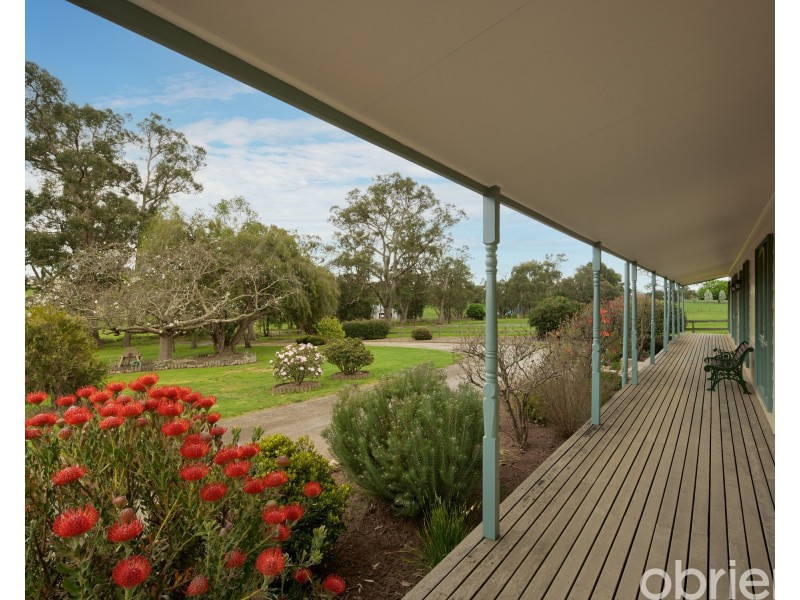 85 Twigg Lane, Drouin South VIC 3818