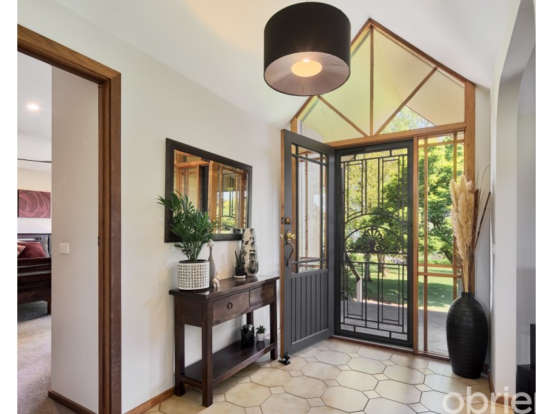 20 Burtonwood Court, Neerim South VIC 3831